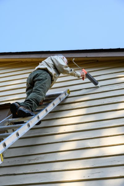 Cost of Exterior Caulking in Cheyenne